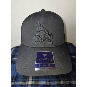 Fanatics Arizona Coyotes NHL Black Kachina StretchFit Hat M/L